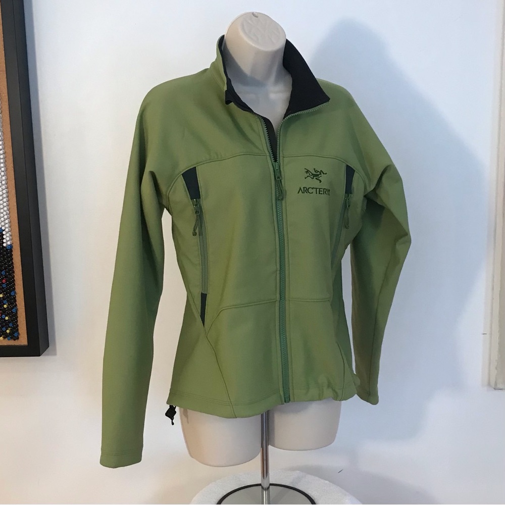 Arcteryx Green Stretch Jacket, women sml